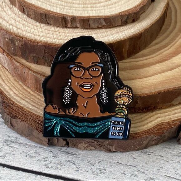 Oprah Winfrey Enamel Pin/ Brooch Lapel - Picture 2 of 6
